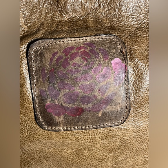 Gorgeous Urban Gypsy designs Leather boho shoulder crossbody handbag - Picture 4 of 11